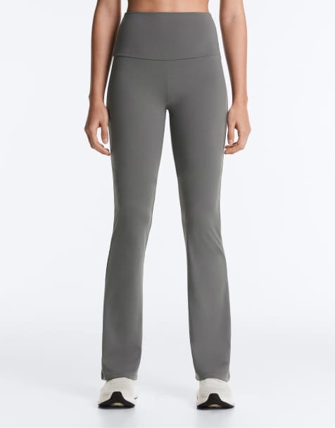 OYSHO - Comfortlux - Pantaloni a zampa a vita alta grigio chiaro - view 1