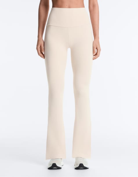 OYSHO - Comfortlux - Pantaloni a zampa beige chiaro a vita alta - view 1