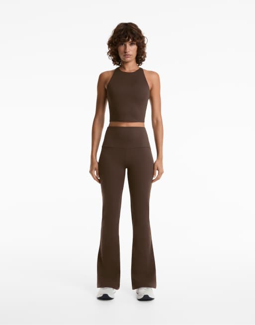 Oysho - Comfortlux - Pantaloni a zampa marrone scuro a vita alta