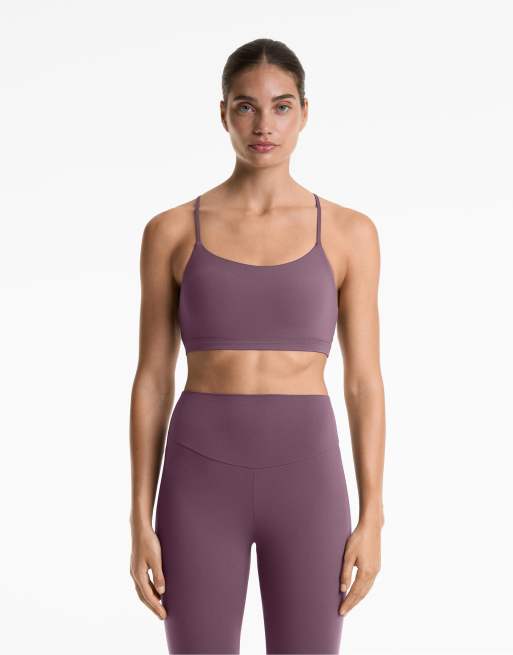 Oysho - Comfortlux - Reggiseno sportivo a sostegno leggero lilla con spalline incrociate