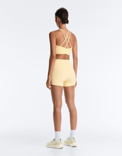 OYSHO - Comfortlux - Sart gule 10-cm-hotpants med høj talje, 4 af 7