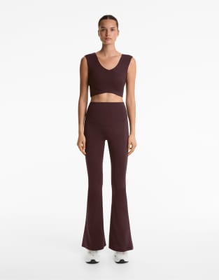 OYSHO - Comfortlux - Schlaghose in Braun mit superhohem Bund und Taschen-Brown