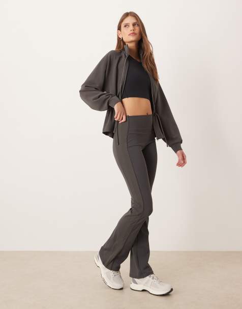 OYSHO – Comfortlux – Schlaghose in dunklem Anthrazit mit hohem Bund und seitlichem Rippenmuster - view 1
