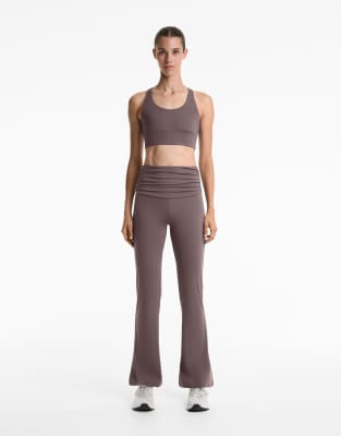 OYSHO - Comfortlux - Schlaghose in Grau-Lila mit geraffter Taille und hohem Bund