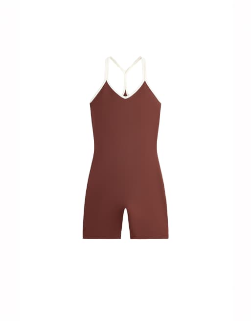 OYSHO Comfortlux short jumpsuit with contrast double straps in brown, 5 of 7