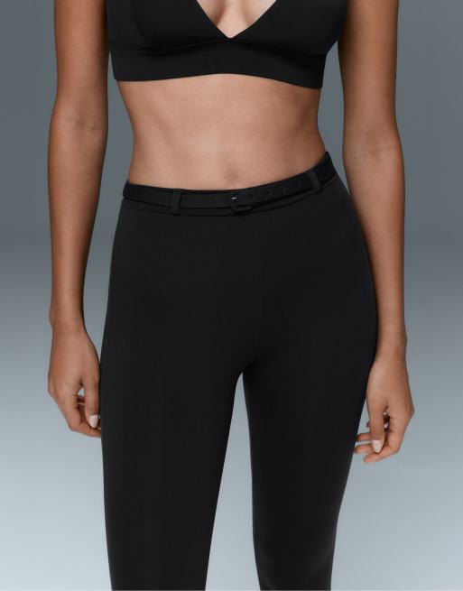 OYSHO - Comfortlux - Sorte ankellange 65-cm-leggings med høj talje og bælte, 3 af 7