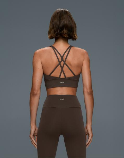 OYSHO – Comfortlux – Sport-BH in Braun mit mittlerer Stützfunktion und Körbchen - view 1