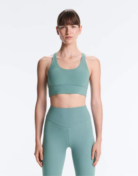 OYSHO – Comfortlux – Sport-BH in hellem Türkis mit mittlerer Stützfunktion und Körbchen - view 1