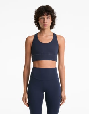 OYSHO - Comfortlux - Sport-BH in Marineblau mit Körbchen und mittlerer Stützfunktion