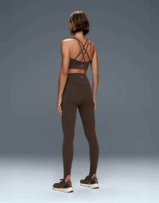 OYSHO Comfortlux super high rise ankle-length stirrup leggings in brown, 4 of 7