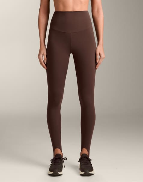 OYSHO Comfortlux super high rise ankle-length stirrup leggings in dark brown - view 1