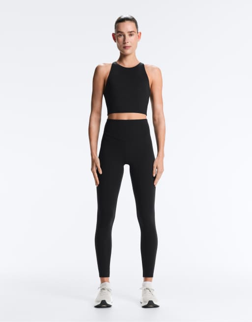 Oysho – Comfortlux – Tanktop in Schwarz mit Körbchen und Riemchendetail, 2 von 4