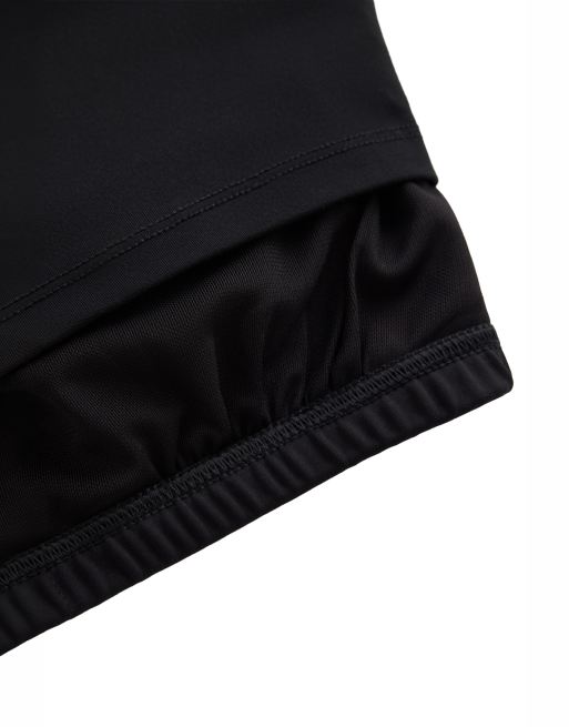 Oysho – Comfortlux – Tanktop in Schwarz mit Körbchen und Riemchendetail, 5 von 5