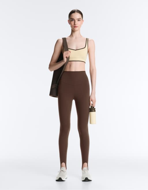OYSHO - Comfortlux - Top senza maniche color vaniglia a contrasto, 2 di 4