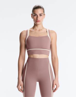 OYSHO Compressive contrast tank top in purple