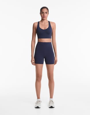 Oysho – Compressive – Hotpants in Marineblau mit hohem Bund, 10 cm