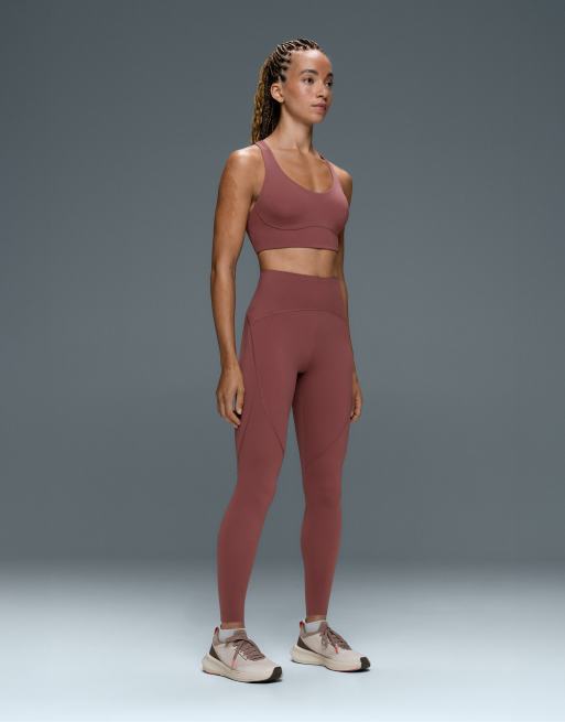 OYSHO Compressive medium-support crossover back sports bra in pink, 2 of 4