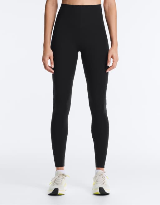 Oysho – Compressive Raise Up – Knöchellange Leggings in Schwarz, 3 von 4