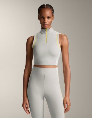 Oysho - Compressive - Tanktop in Grau mit Blockfarben-Design