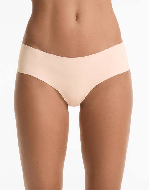 Oysho - Confezione da 5 slip invisibili taglio hipster in misto poliammide pantone™ beige - view 1
