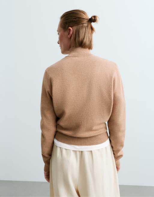 OYSHO Contrast piping knit jacket in camel, 4 of 6
