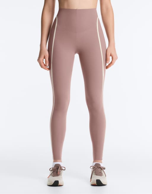 Oysho - Core Control - Legging taille haute longueur cheville avec effet de compression et détails contrastants - Violet, 2 de 4