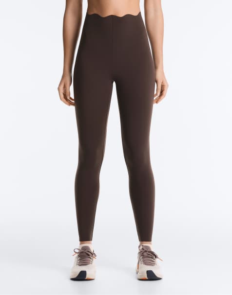 Oysho - Core Control - Legging taille haute longueur cheville avec effet de compression et détails ondulés - Marron - view 1