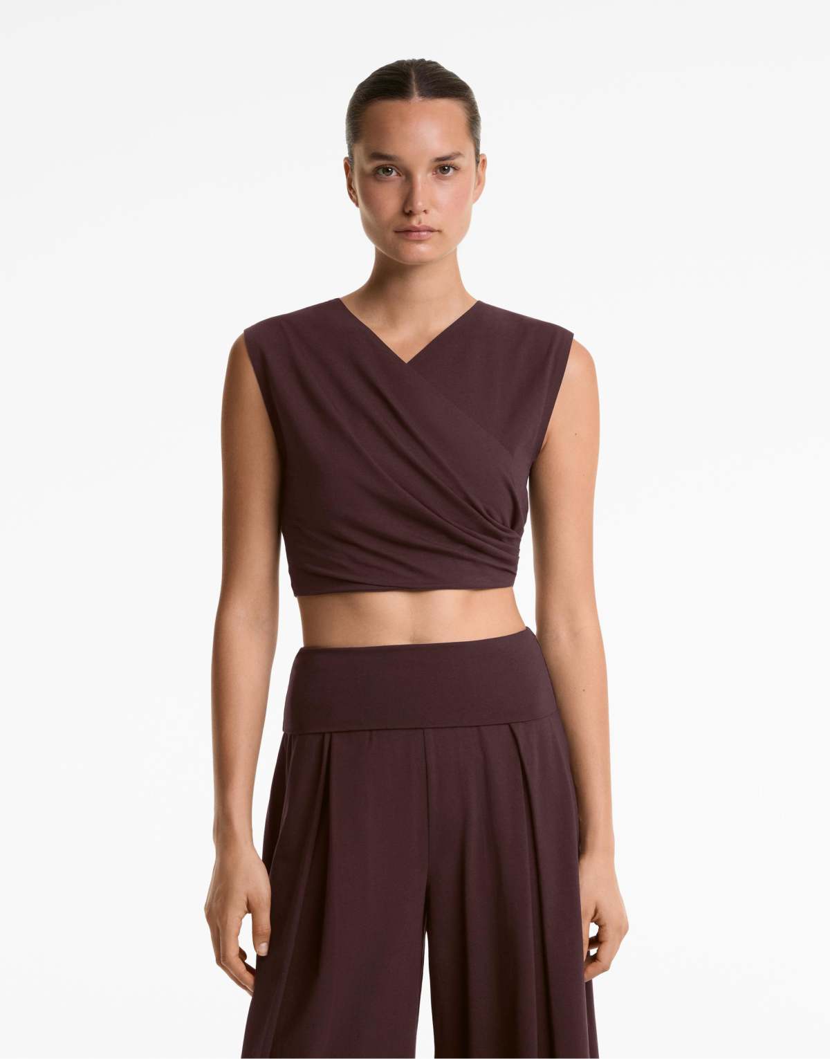 OYSHO Cotton blend crossover crop t-shirt in brown