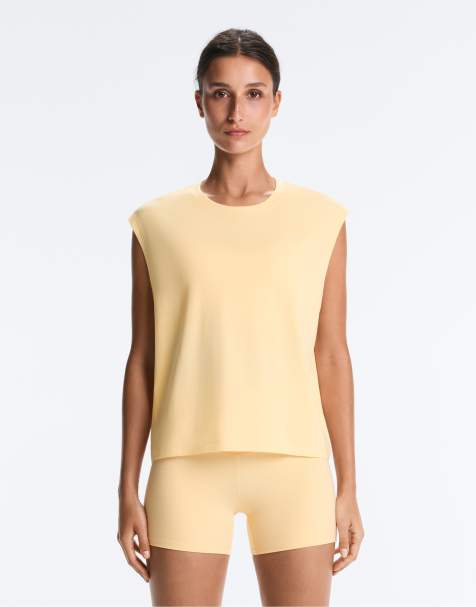 OYSHO Cotton blend sleeveless seamless t-shirt in pale yellow - view 1