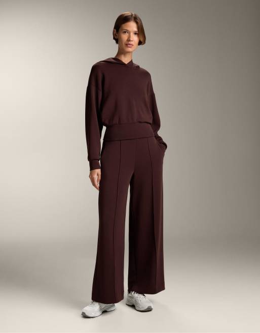 OYSHO Crop hooded sweatshirt with fitted waist and soft-touch