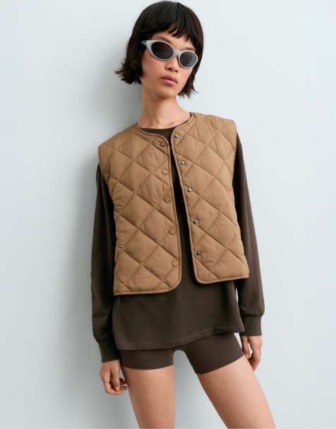 OYSHO Diamond quilted gilet in cocoa - view 1