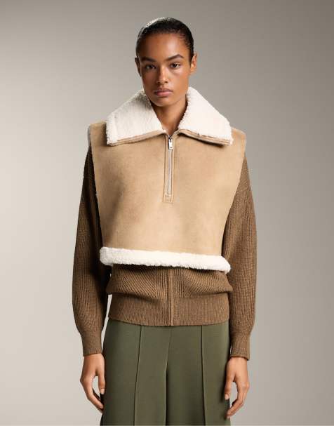 OYSHO – Doubleface-Weste in Camel - view 1