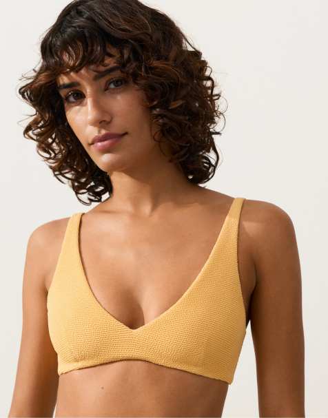 OYSHO - Ecrufarvet bikini med halterneck i krølstof - view 1