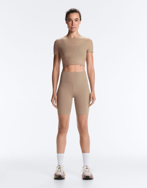 OYSHO Evermove 20cm short leggings in beige, 2 of 7