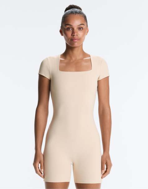 OYSHO – Evermove – Beige, kort jumpsuit med fyrkantig ringning - view 1
