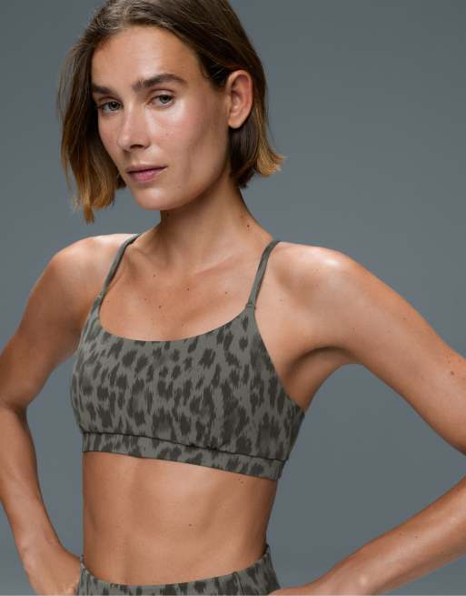 OYSHO Evermove leopard low-support sports bra in khaki, 2 of 6