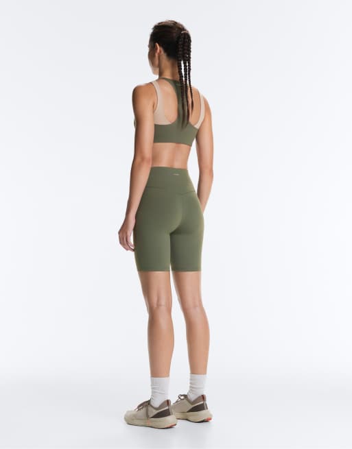 OYSHO Evermove medium-support double-effect sports bra in military khaki, 4 of 7