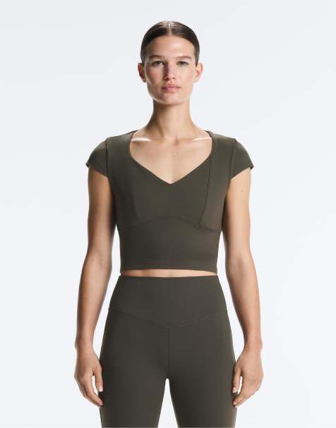 OYSHO Evermove short-sleeved tank top in brown