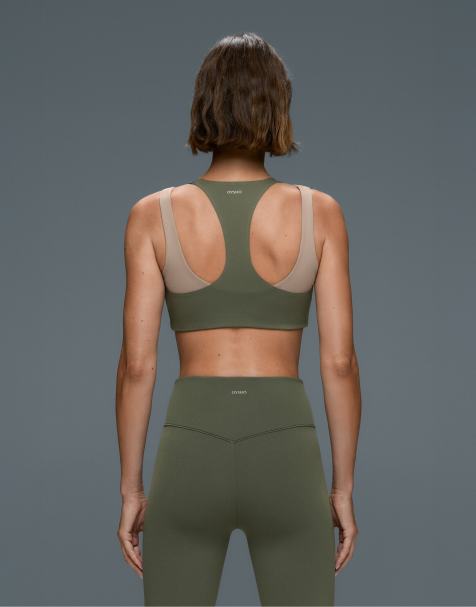 OYSHO Evermove sportbehå med medelhögt stöd och dubbel effekt i militärkhaki - view 1