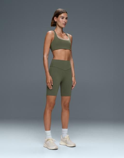 OYSHO Evermove sports-BH med medium støtte og dobbelt effekt i militær khaki, 2 af 7