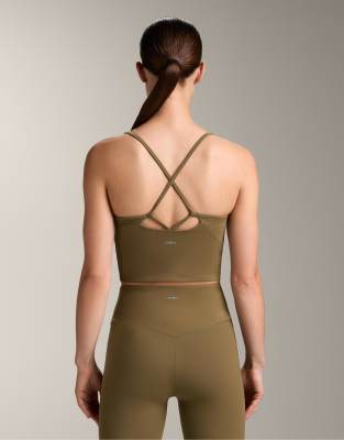 OYSHO - Evermove - Tanktop in Khaki-Grün