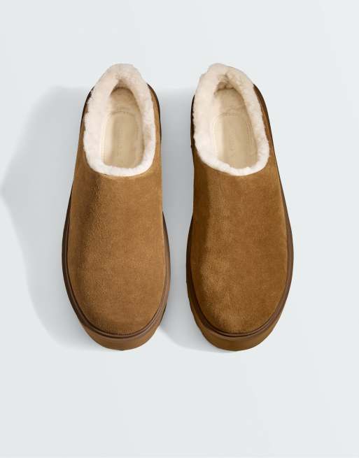 OYSHO Faux-fur split-leather clogs in mole, 3 of 5
