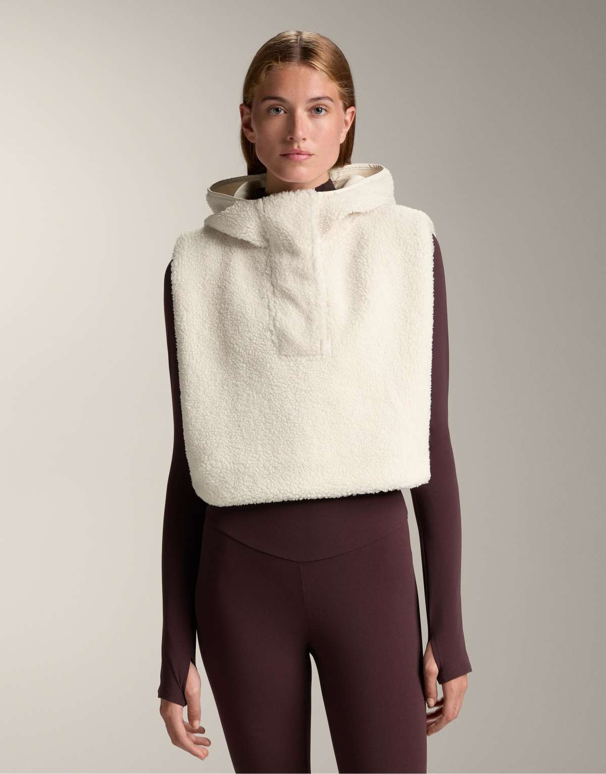OYSHO Faux-shearling hooded gilet in ecru