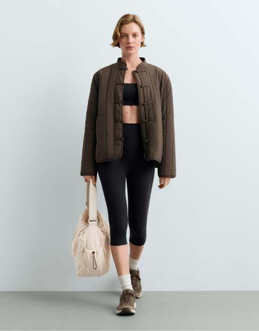 OYSHO Fellex® aerogel kort boxig vadderad jacka i brun, 2 av 6