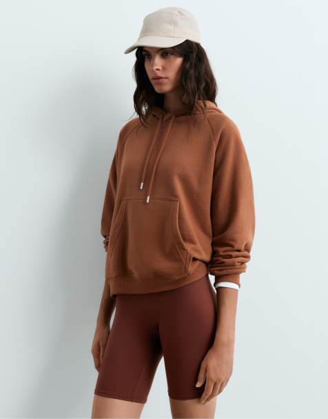 OYSHO felpa con cappuccio in pile misto cotone color cammello - view 1