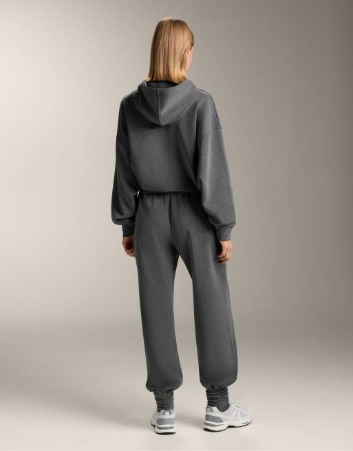 OYSHO - Felpa squadrata in modal grigio mélange spazzolato con cappuccio, 3 di 4