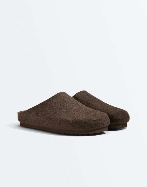 OYSHO Felt-effect clogs in brown, 3 of 7
