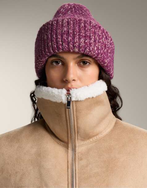 OYSHO Flecked knit beanie in burgundy - view 1