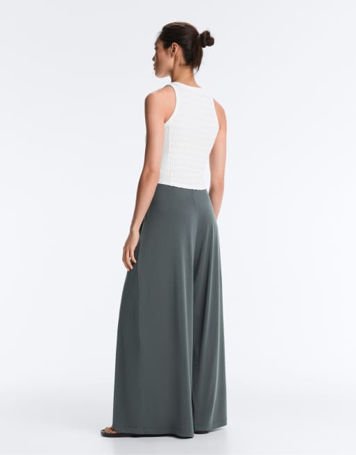 OYSHO Floaty trousers with pleated modal blend waist in grey, 3 of 4