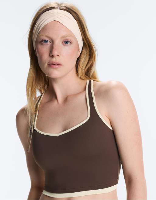OYSHO Gathered sports headband in cream, 4 of 4